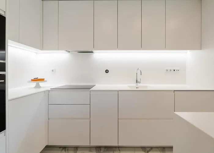 Daire Spacious Light-filled Flat With Garage By Hostwise Leça da Palmeira